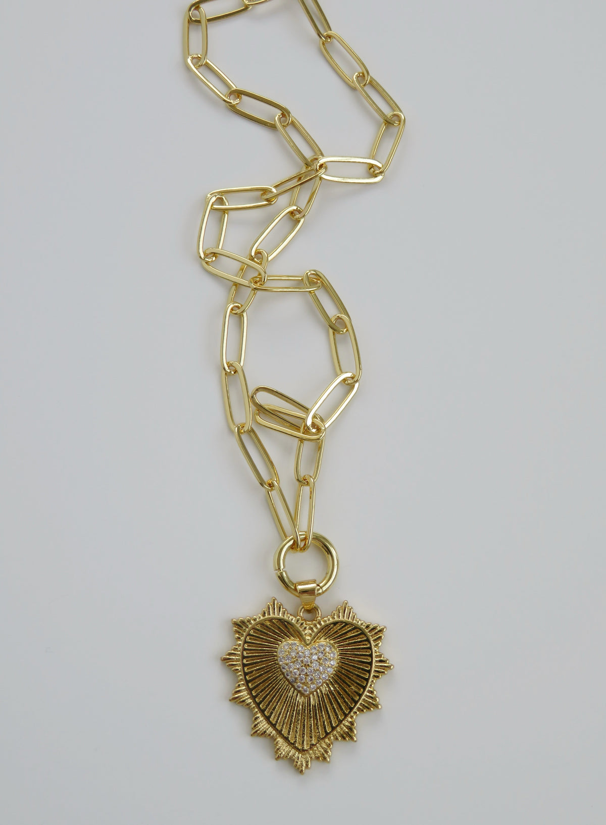 Radiant Heart Paperclip Necklace - 18k Gold Plated