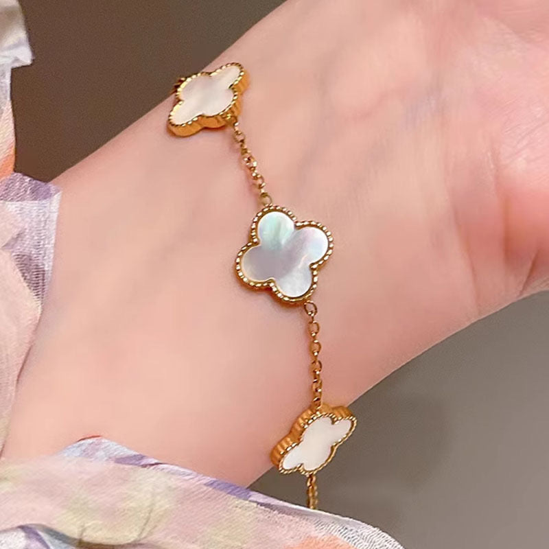 Clover - Pearl Shell & Black