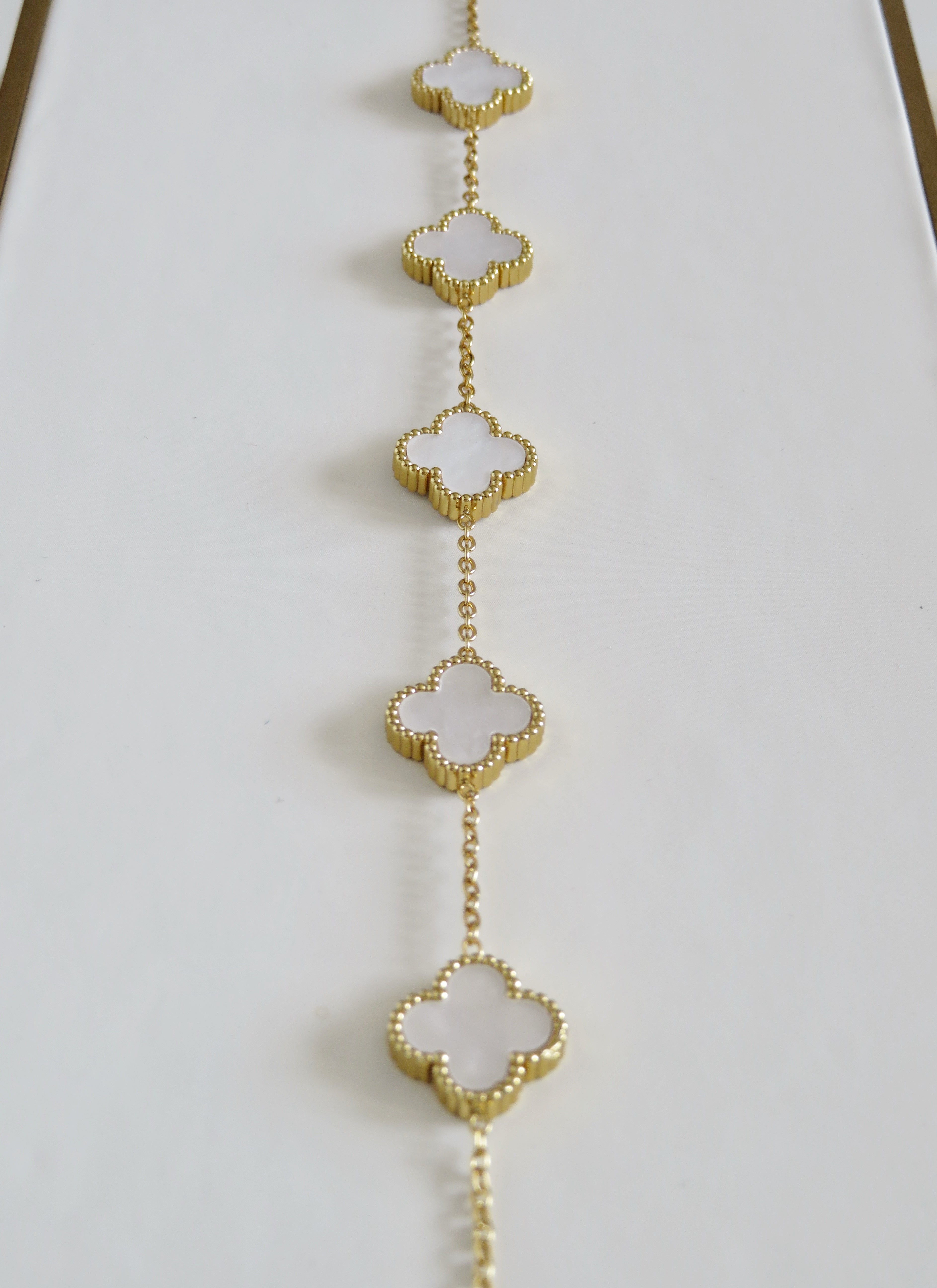 Clover - Pearl Shell & Black