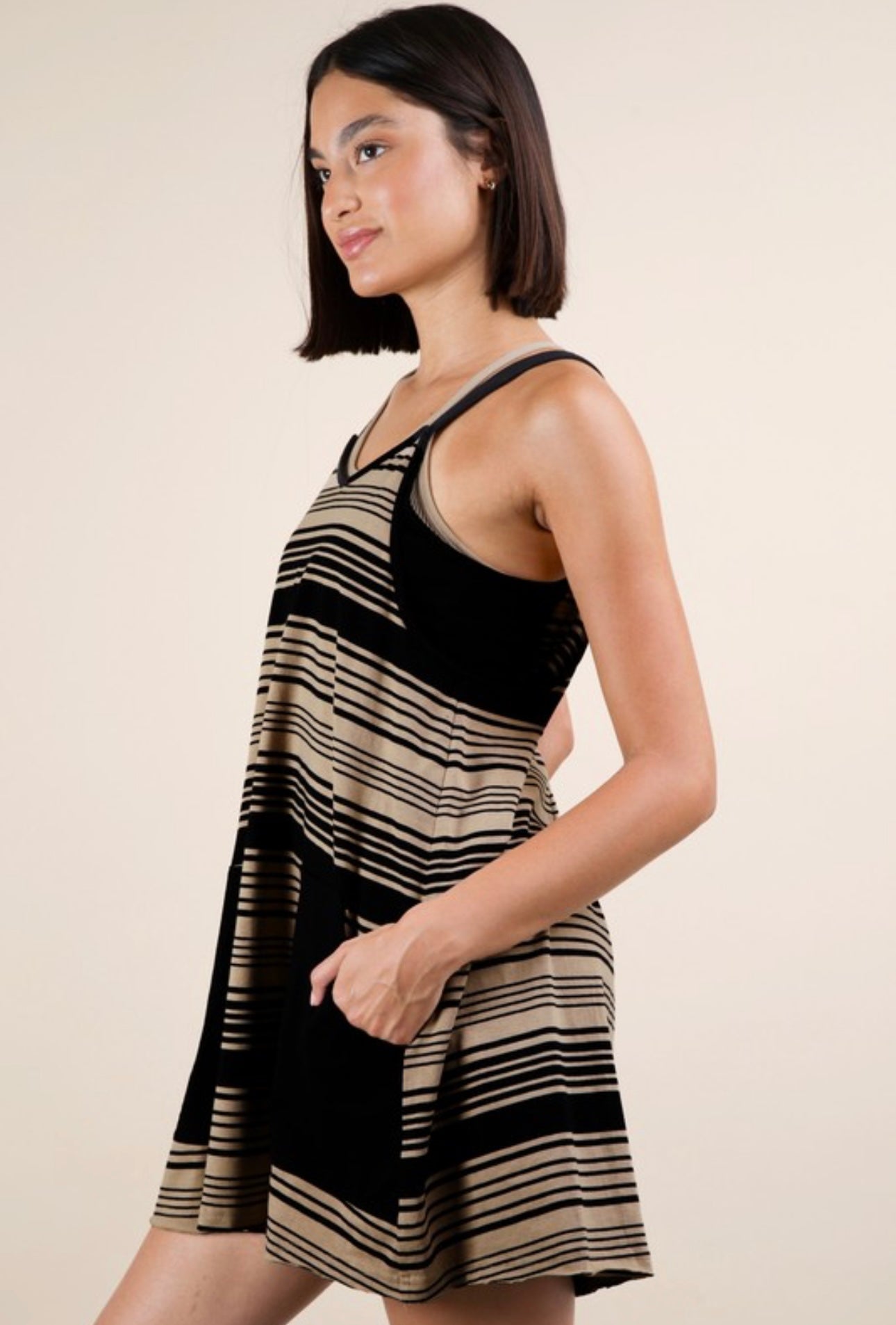 Striped Dress w romper lining - Black and Mocha