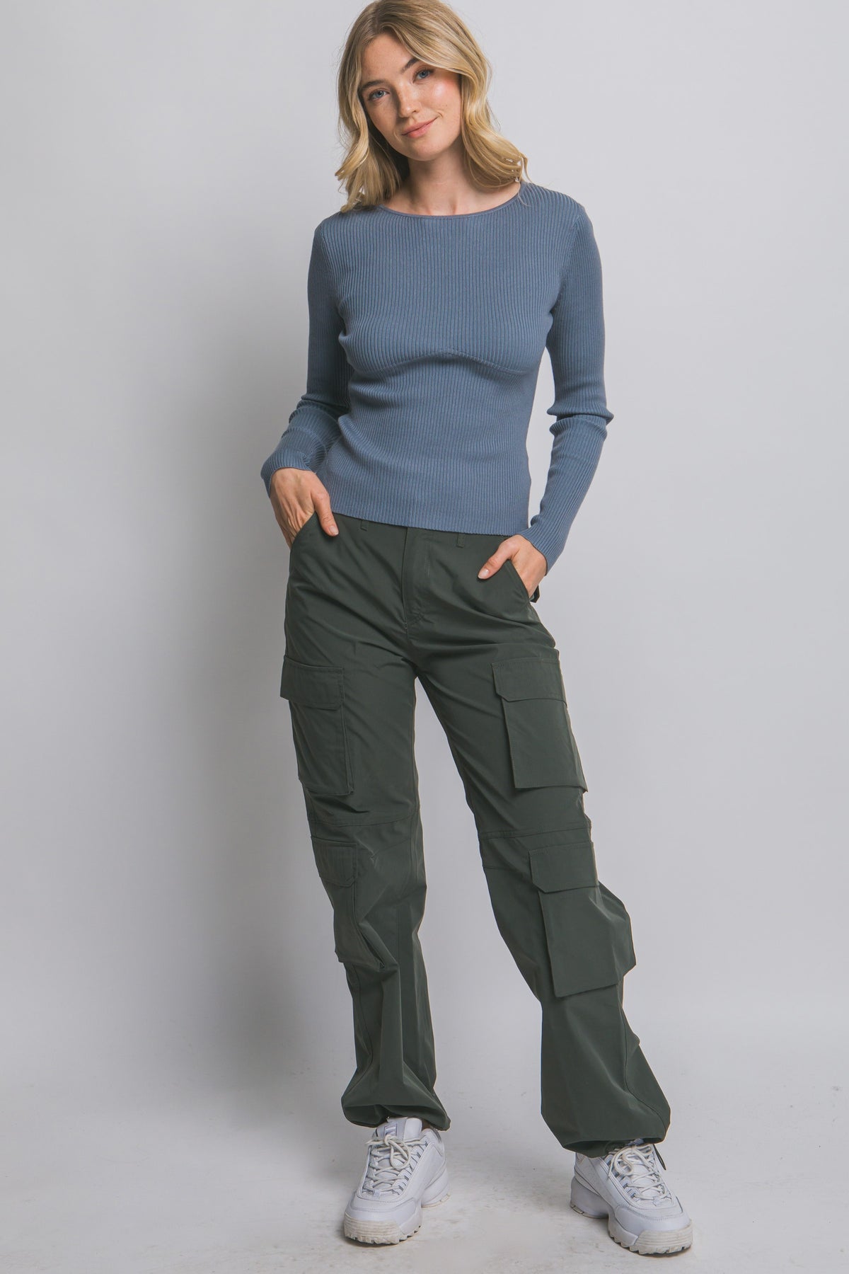 Army Green Cargo Pants With Button Closure