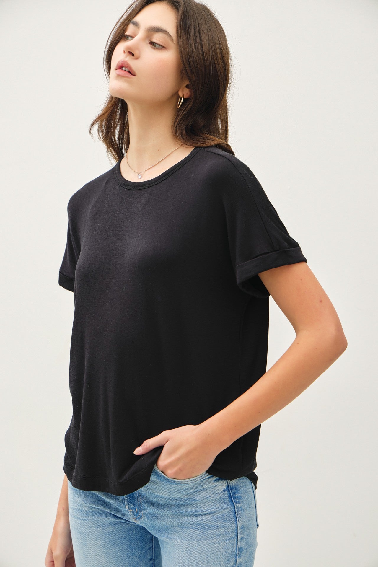BASIC TEE - BLACK