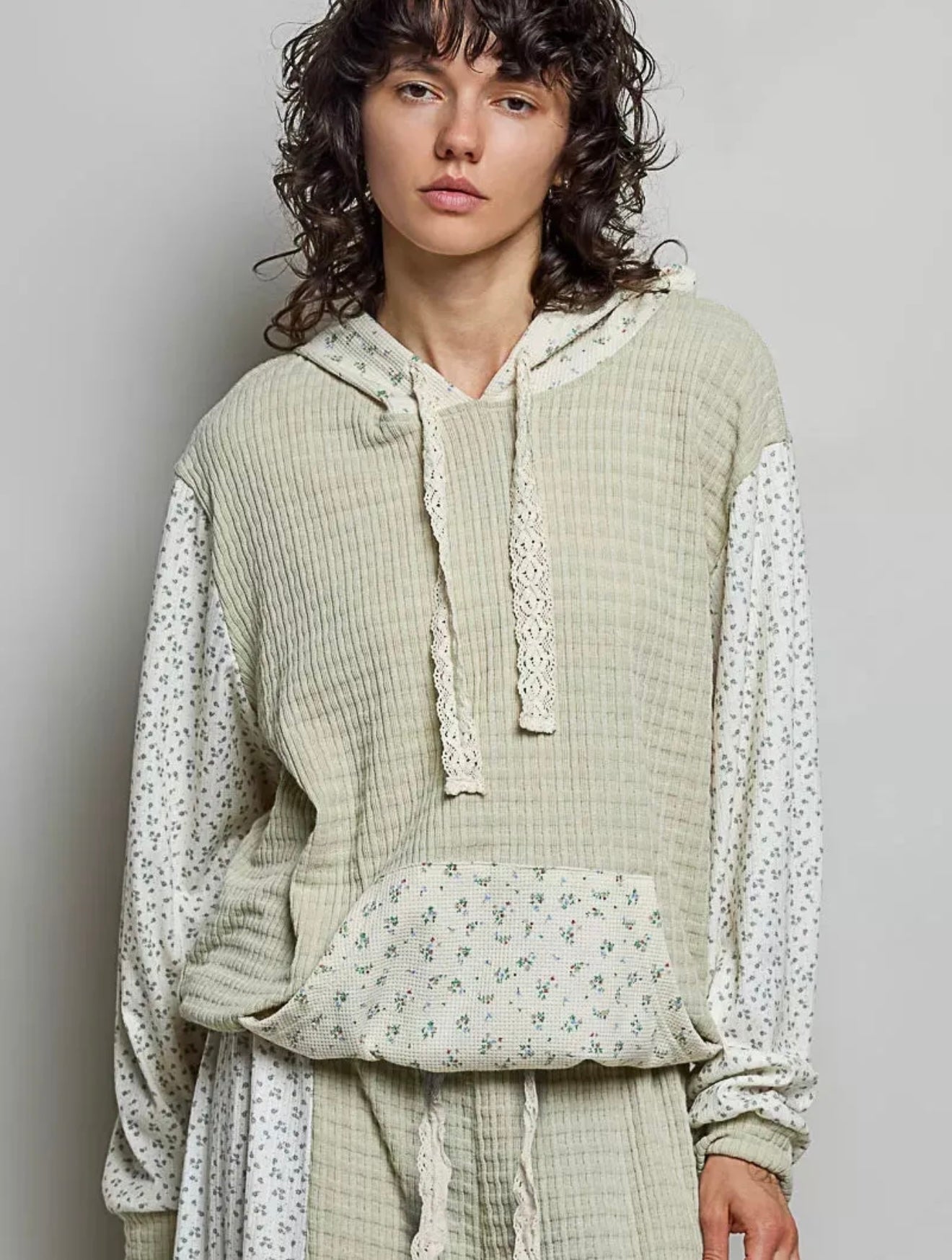 Sage Pullover Hoodie