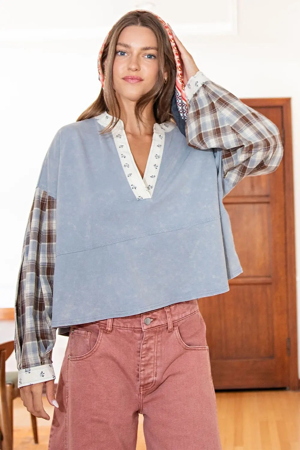 Mineral Washed Floral Trim Plaid Contrast Top